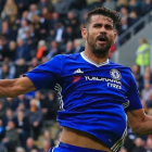 Diego Costa celebra un gol con el Chelsea.-AFP / LINDSEY PARNABY