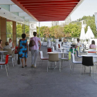 Dos empresas compiten por hacerse cargo de la gestión de la cafetería del Fórum.-RAÚL G. OCHOA