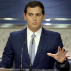 Albert Rivera, este viernes, en una rueda de prensa en el Congreso tras conocerse el triunfo del 'brexit'.-JOSÉ LUIS ROCA