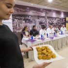 Ingenio y creatividad para crear la mejor croqueta de Burgos.-ISRAEL L. MURILLO