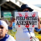 Cartel opositor al presidente de Nicaragua, Daniel Ortegal-OSWALDO RIVAS (REUTERS)