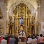 La reapertura de Santa María la Mayor ha sido muy bien recibida por los amantes del turismo religioso.-G.G.