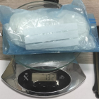 132 gramos de cocaína y dos dispositivos de telefonía móvil incautados por la Guardia Civil en el Valle de Mena. GUARDIA CIVIL.