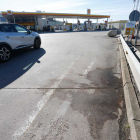 Restos del tiroteo en Villagonzalo Pedernales, cerca de una gasolinera. SANTI OTERO