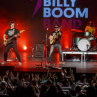 La banda Billy Boom Band, liderada por Marcos Casal y Raúl Delgado, hizo vibrar al público con una propuesta musical inteligente y divertida. SANTI OTERO