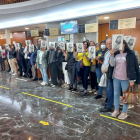 ersonal de Justicia de Valladolid, en una iniciativa de trabajadores, posan con caretas de la ministra Pilar Llop en juzgados de la capital.- E. M.