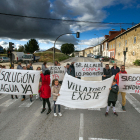 Movilización vecinal en Villatoro recién iniciada la campaña electoral.