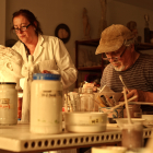 Fotograma del documental de Lino Varela ‘Mientras el plato del torno gira’.