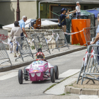 Imagen de la carrera de coches de inercia de Hiperbaric Challenge.