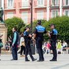 Policías locales, durante las fiestas de San Pedro y San Pablo