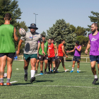 El primer entrenamiento del la pretemporada se desarrolló a mediodía en San Amaro, a pleno sol.