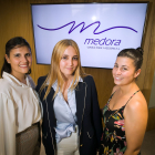 Ángela (izq.), Enara (centro) y Sandra (drcha.) en las oficinas de la Fundación Caja Burgos desde donde trabajan en su empresa