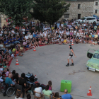 El artista Javier Ariza representa ‘Carman’. en San Millán de Juarros.