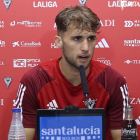 El defensa rojillo Pablo Ramón, durante la comparecencia previa al partido contra el Tenerife.