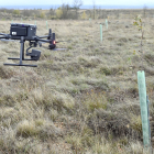 Land life emplea un dron para sus trabajos de reforestación.