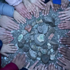 Actividad de los participantes del programa de Infancia de Burgos con motivo del Día de la Paz.