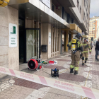 Incendio en la oficina de banda privada de Cajaviva en Burgos.
