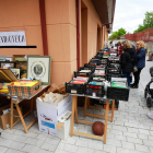 Eñ mercadillo de Apace abre sus puertas hasta el 2 de junio.