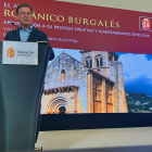 Borja Suárez, presidente de la Diputación Provincial en la presentación de los últimos volúmenes.
