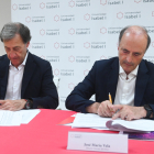 El director gerente de ITCL, José María Vela, y el rector de la Universidad Isabel I,
Alberto Gómez Barahona, han rubricado el convenio.