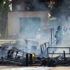 Los Bomberos de Burgos intervienen en el incendio.