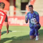 El portero del CDMirandés, Raúl Fernández.