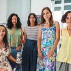 De izquierda a derecha: Marta Alevia Alevia, Nieves García, Verónica Romero, Raquel Rodríguez y Alegría Arias que forman parte del equipo que gestiona estes programa.