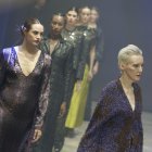 Fely Campo inauguró la pasarela de Espacio Moda con 'The way hear' con la que celebra sus 50 años en la industria de la moda de Castilla y León.