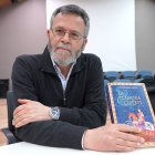 José Antonio Abella, en 2019, con la primera edición de ‘La llanura celeste’.