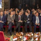 El presidente de la Junta de Castilla y León, Alfonso Fernández Mañueco, y el presidente del Principado de Asturias, Adrián Barbón , participaron en Burgohondo (Ávila). en los actos de conmemoración de los 25 años de vinculación de Castilla y León y Asturias a través de la educación.