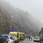 Cortada la AP-66 entre León y Asturias por un desprendimiento de tierra y piedras.