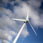 Archivo - Un aerogenerador en el parque eólico de Vilachá, a 15 de marzo de 2024, en Lugo, Galicia (España).     