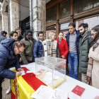 El Partido Popular ha recogido peticiones ciudadanas para la defensa de la Constitución.