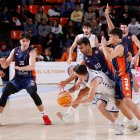 Imagen del partido entre Grupo Ureta Tizona Burgos y Oviedo.