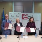 La consejera de Industria, Comercio y Empleo, Leticia García, firma con las universidades públicas el protocolo para el desarrollo del programa Incofi, Incorporación, Consolidación y Fidelización del Talento Joven en el sector empresarial de Castilla y León.