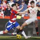 Imagen del partido entre el Granada y el Mirandés.