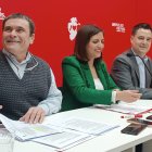 Jesús Puente, Esther Peña y Daniel de la Rosa, en la sede del PSOE de Burgos.