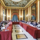 Reunión de la alcaldesa, Cristina Ayala, con las entidades que participan en el Plan de Talento de Burgos.