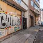 Pintadas vandálicas en el centro de la capital burgalesa.