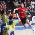 Jaime González lideró el triunfo del San Pablo Burgos con 10 goles ante Caserío.