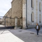 Acceso a la nueva calle proyectada desde la plaza Luis Martín Santos, junto al IES López de Mendoza