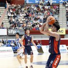 Imagen del partido entre Gipuzkoa y Grupo Ureta Tizona Burgos.