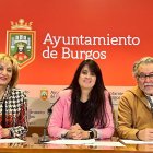 Los concejales socialistas Dolores Ovejero, Virgina Escudero y José María Romo.