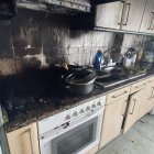 Imagen de la cocina afectada por el incendio.