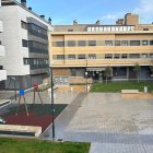 Plaza interior de las comunidades de Luis Rodríguez Arango y José Luis Santamaría, considerada privada de uso público.