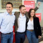 Daniel de la Rosa, Josué Temiño y Esther Peña, en la asamblea extraordinaria del PSOE de Burgos.