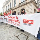 La plaza del Cid fue el punto donde UGT y CCOO convocaron la movilización.