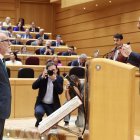 Tona de posesión como senador de Miguel Ángel Adrián, por la provincia de Burgos.