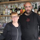 Betty y Daniel se hacen cargo de la cantina de San Pedro Samuel desde hace casi un año.