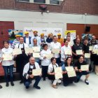 Foto de familia de los participantes en la final del Campeonato Provincial de Tortilla de Patatas.